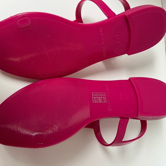 Stuart Weitzman hot pink Jelly Sandals Summer coquette beach resortwear Sz 7 New - Picture 4 of 6